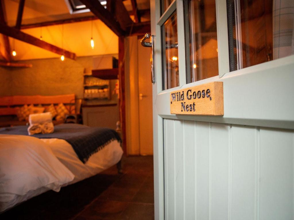 High Paradise Farm Thirsk Room photo